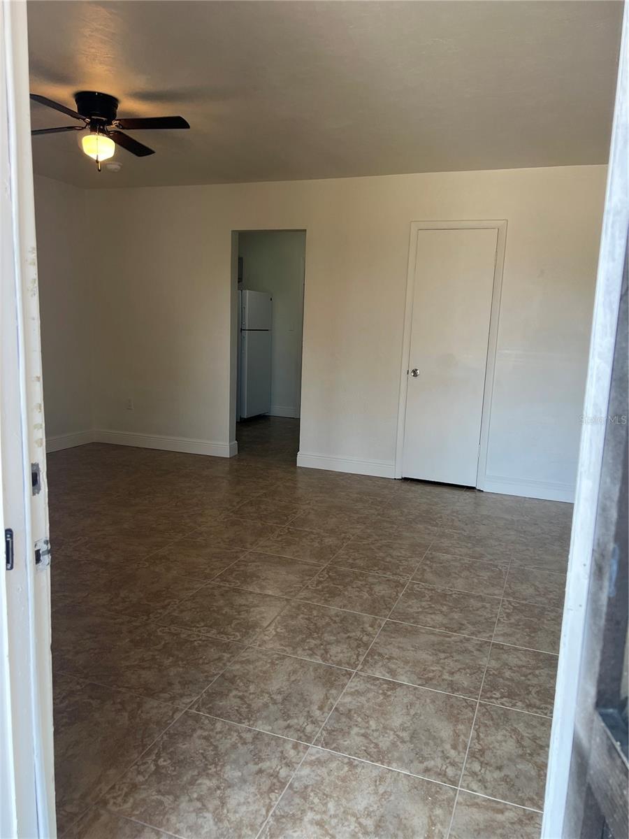 21274 Coulton Ave Property Photo 3