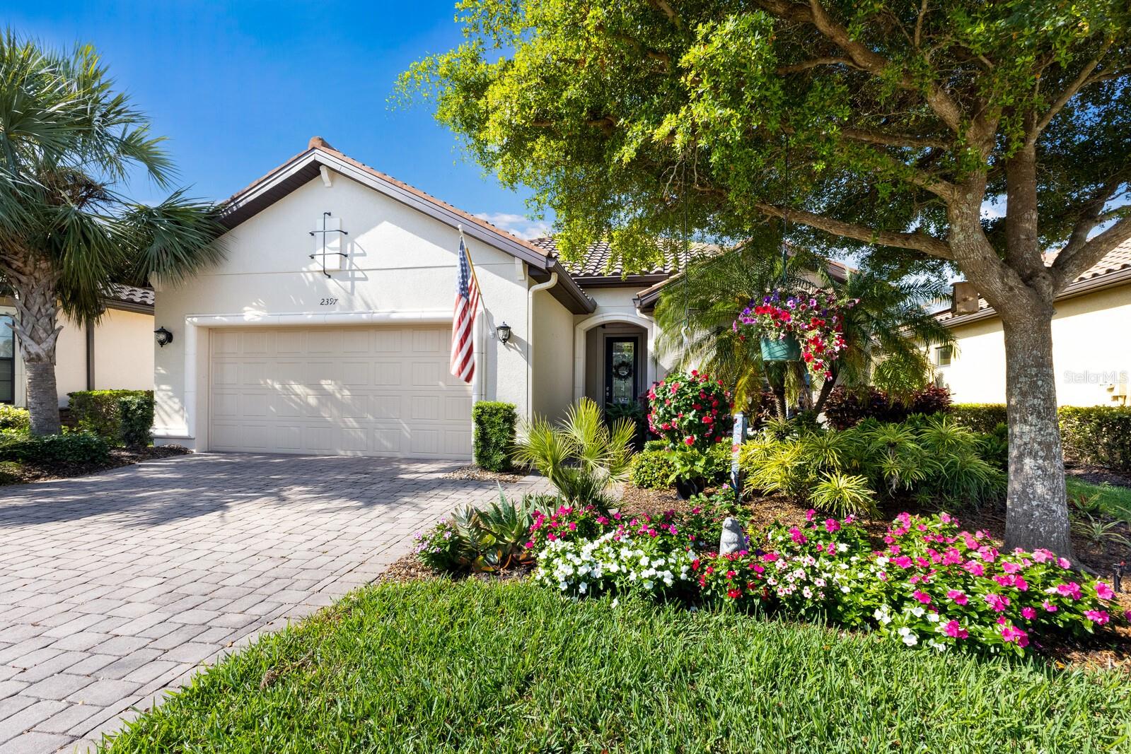 2397 Vaccaro Dr Property Photo