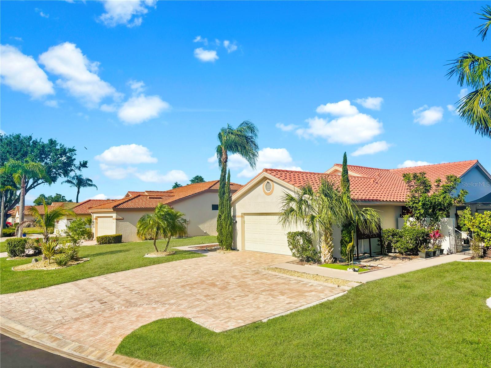 4907 Kilty Ct E Property Photo 4
