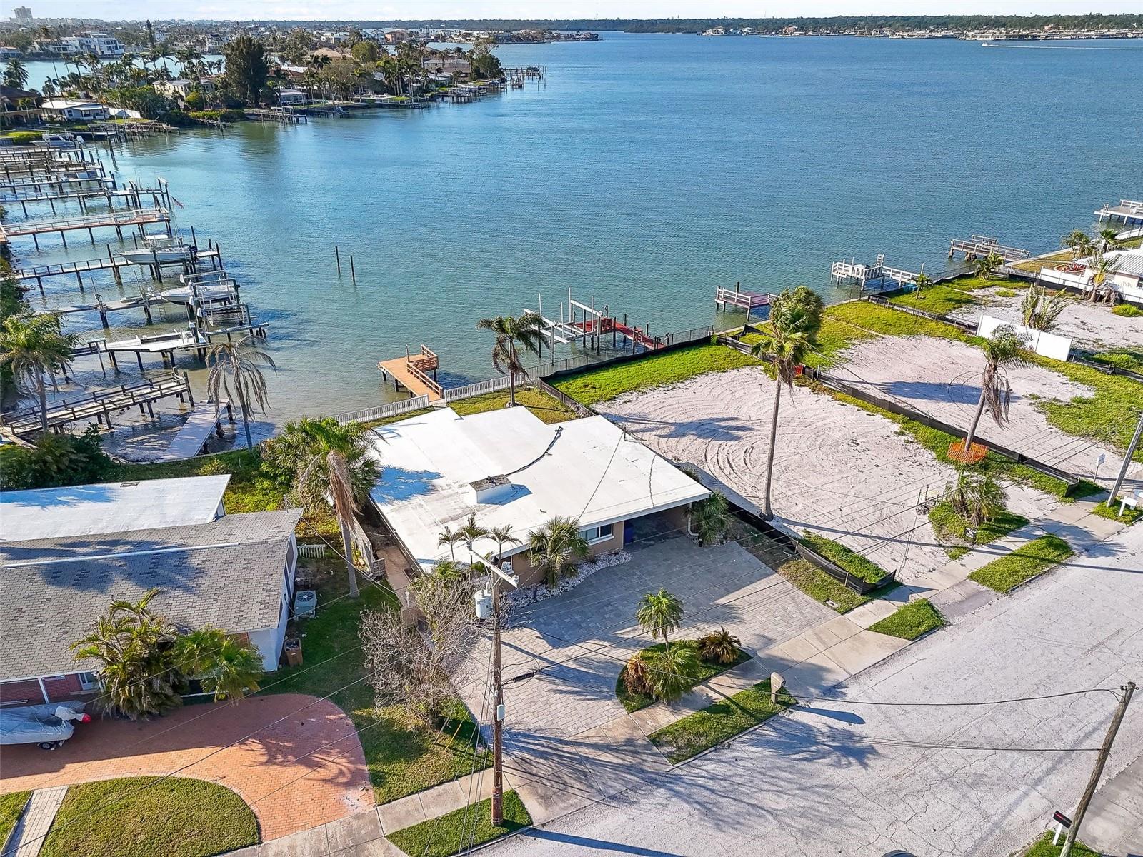 15305 Harbor Dr Property Photo 11