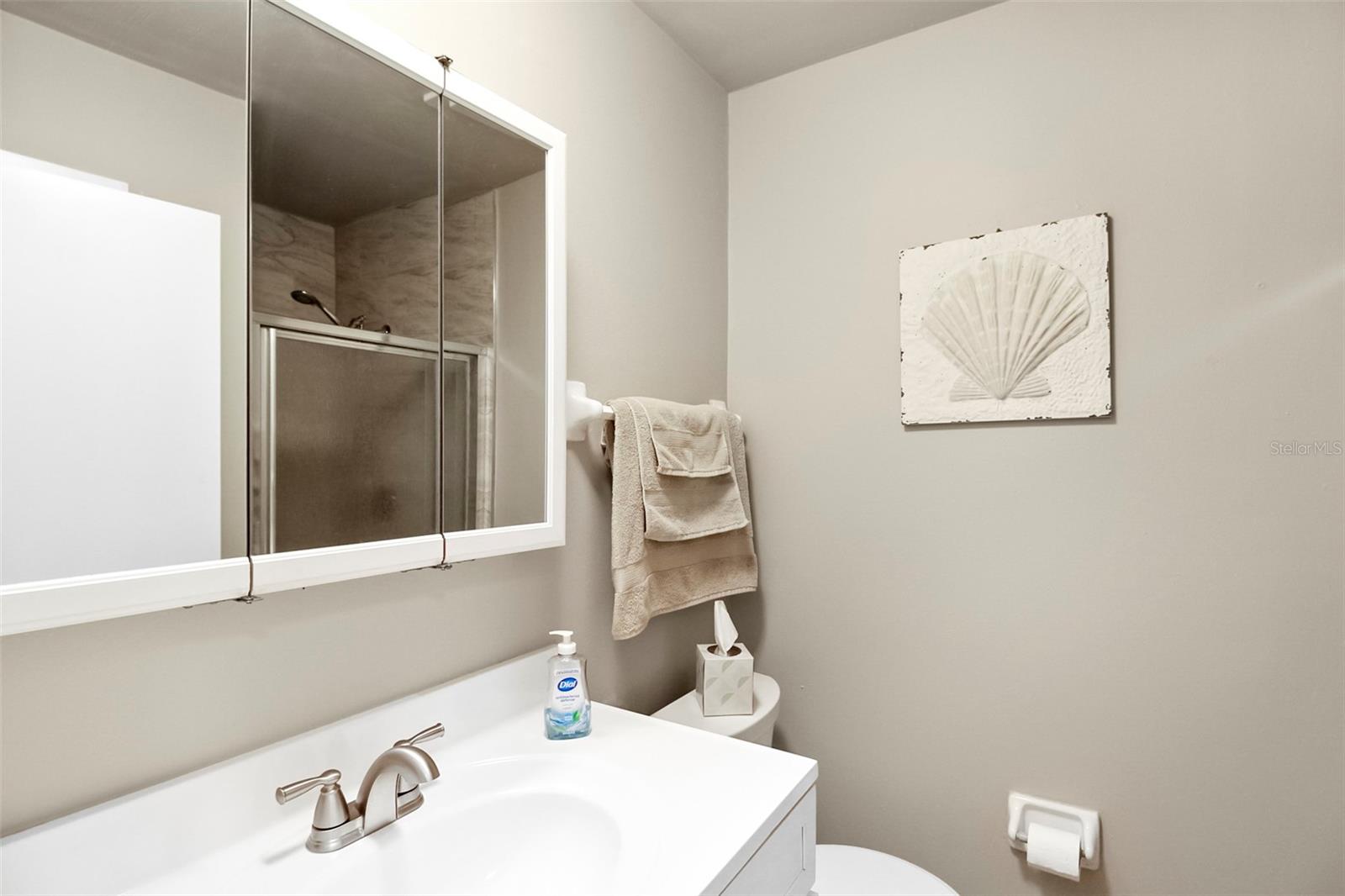 5824 Wildwood Ave Property Photo 14