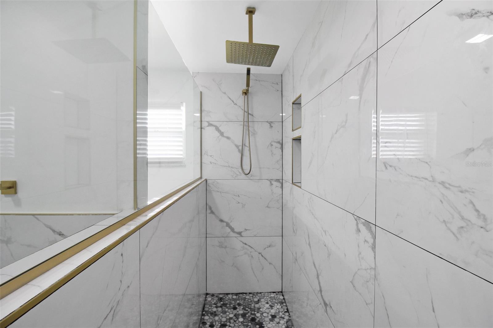 945 Bal Harbor Blvd Property Photo 26