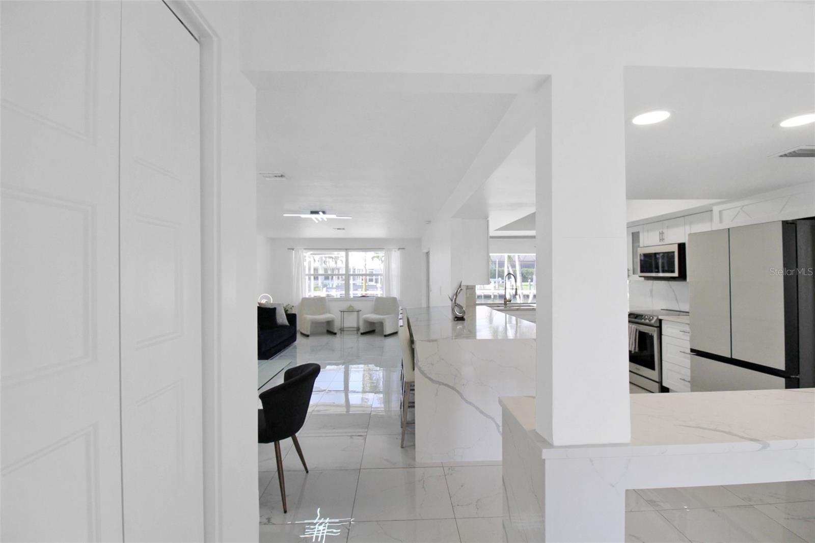 945 Bal Harbor Blvd Property Photo 32