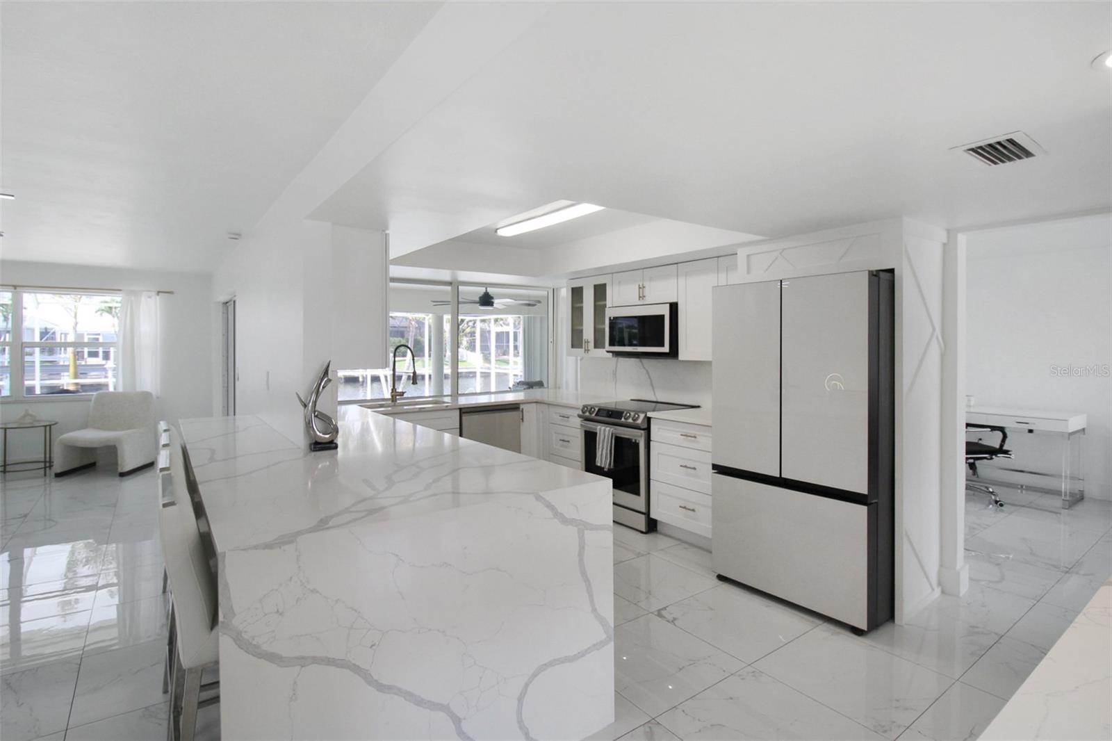 945 Bal Harbor Blvd Property Photo 33
