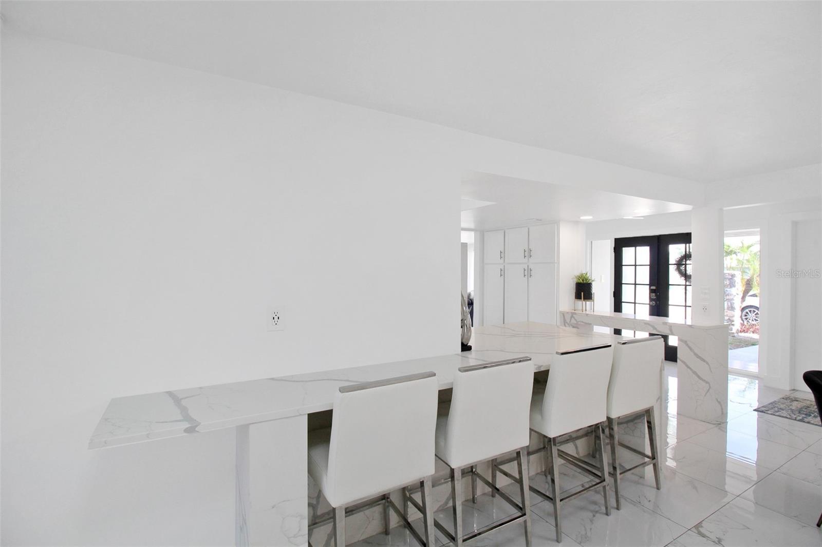 945 Bal Harbor Blvd Property Photo 40