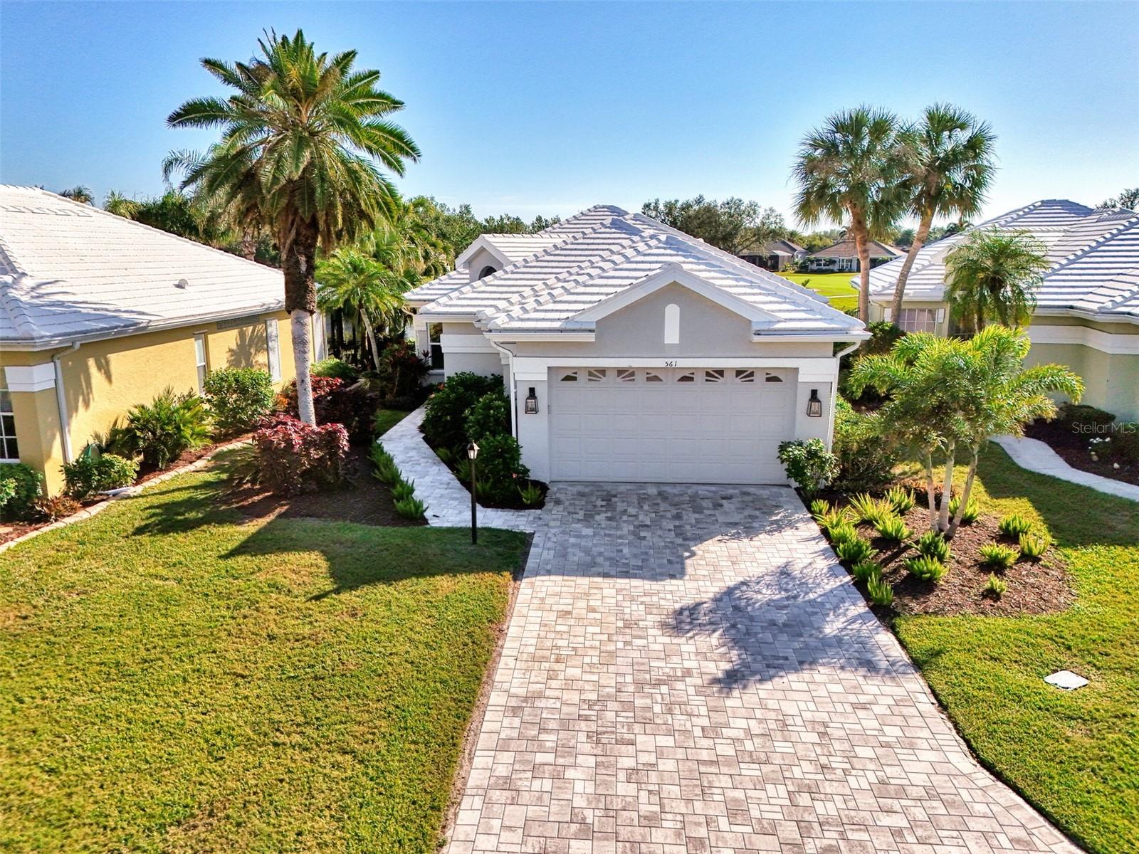 561 Fallbrook Dr Property Photo