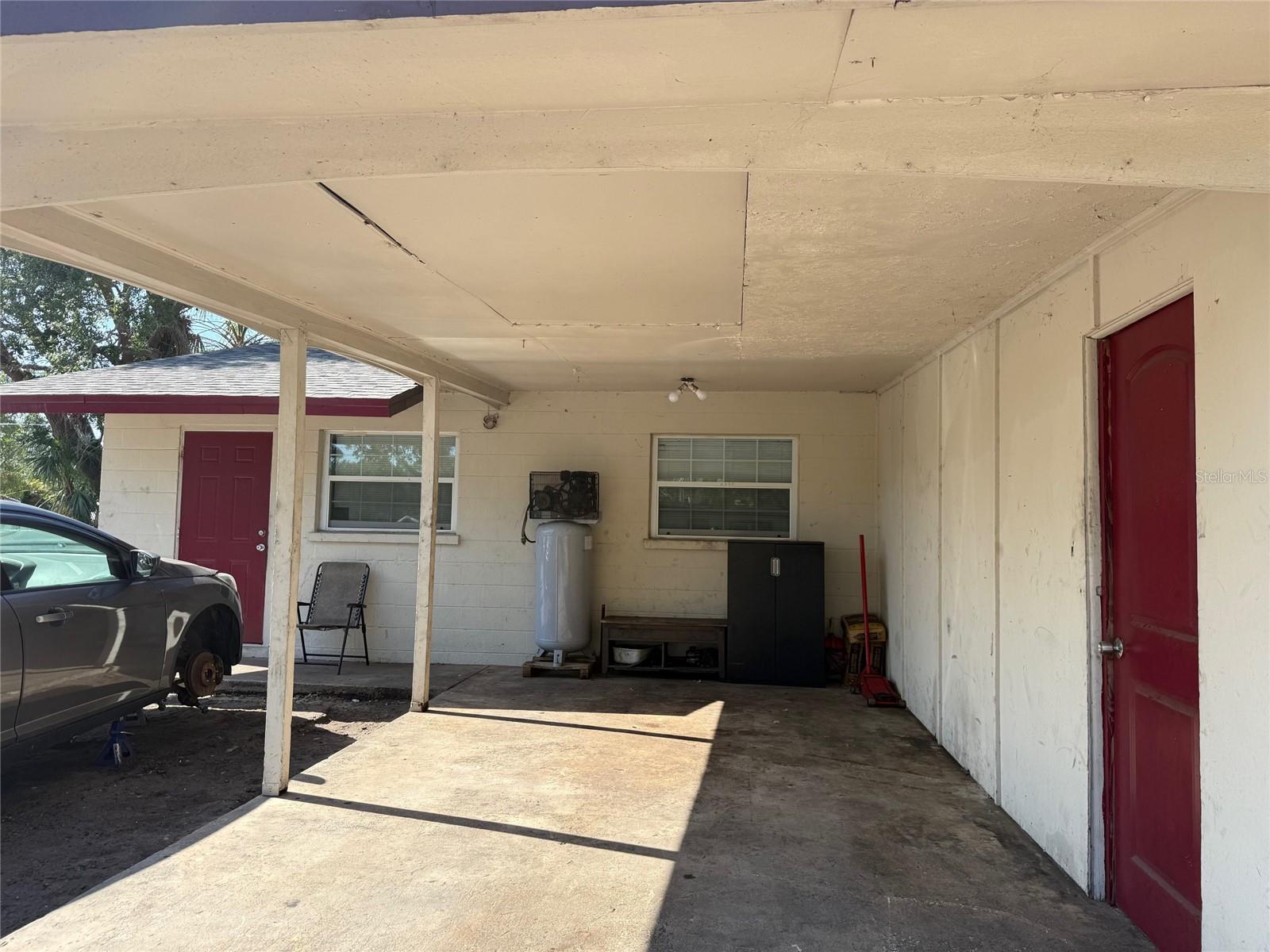 714 60th Ave W Property Photo