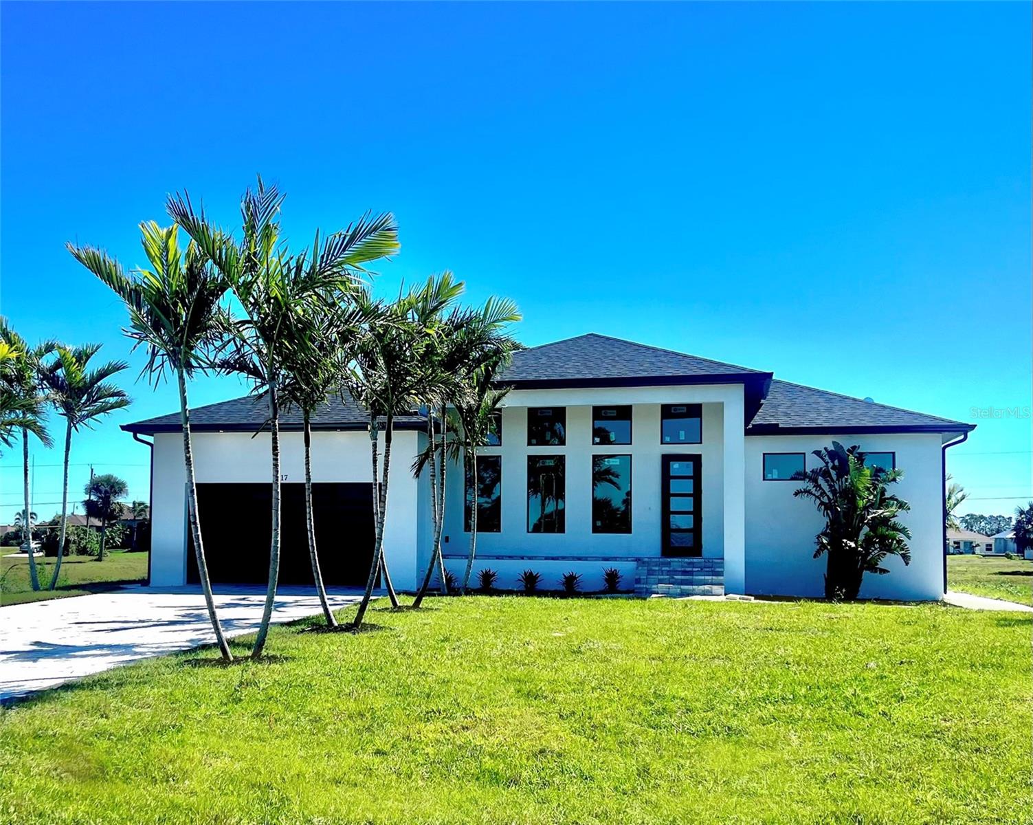 217 Rotonda Blvd S Property Photo