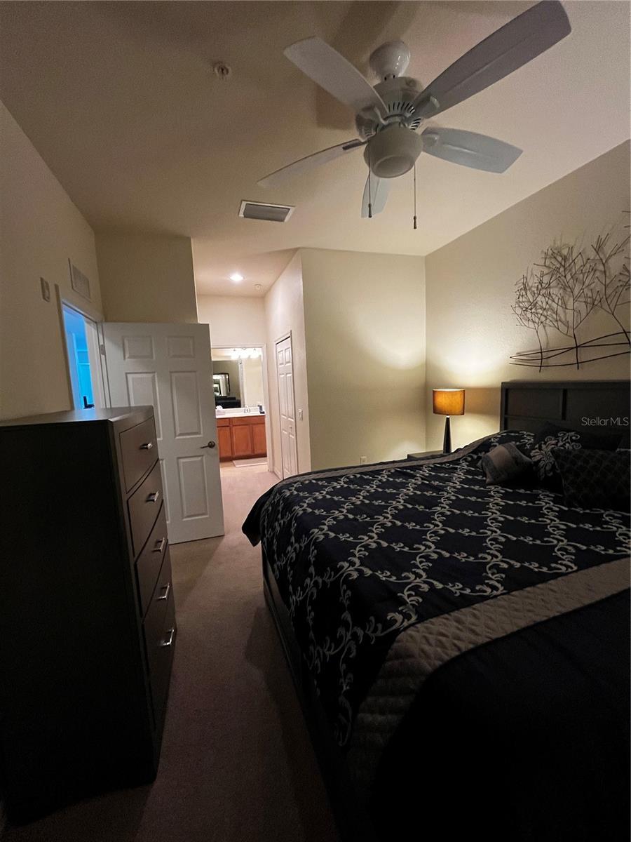 7911 Grand Estuary Trl #406 Property Photo 8