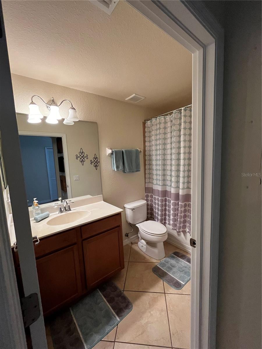 7911 Grand Estuary Trl #406 Property Photo 12