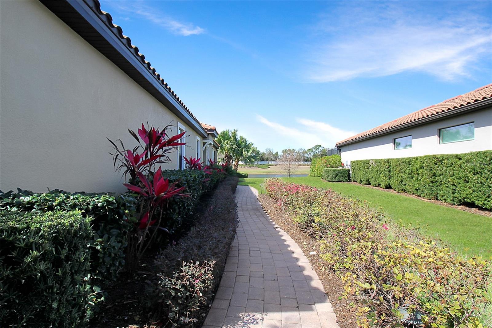 5336 Vaccaro Ct Property Photo 4