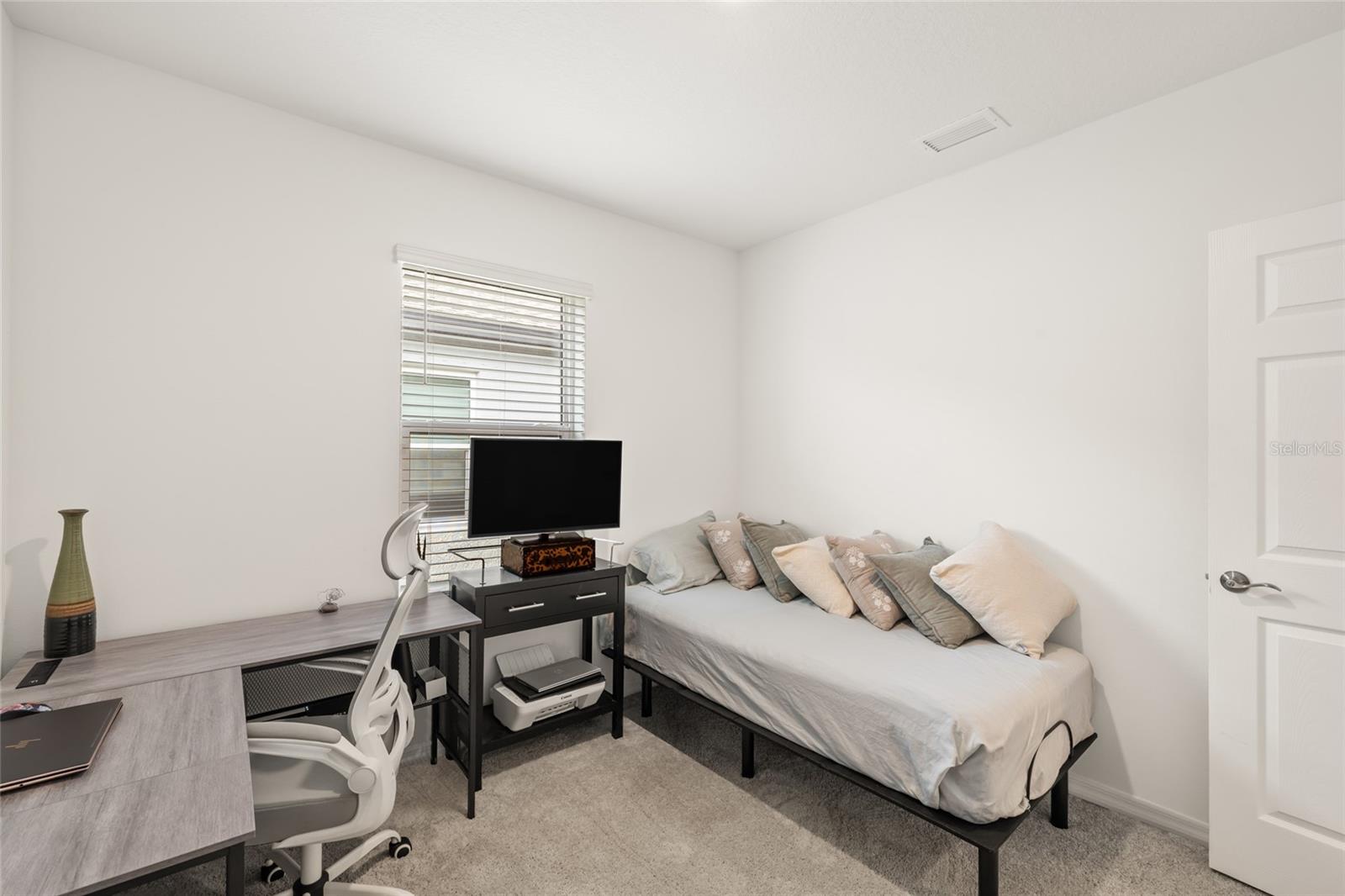 9725 Last Light Gln Property Photo 22