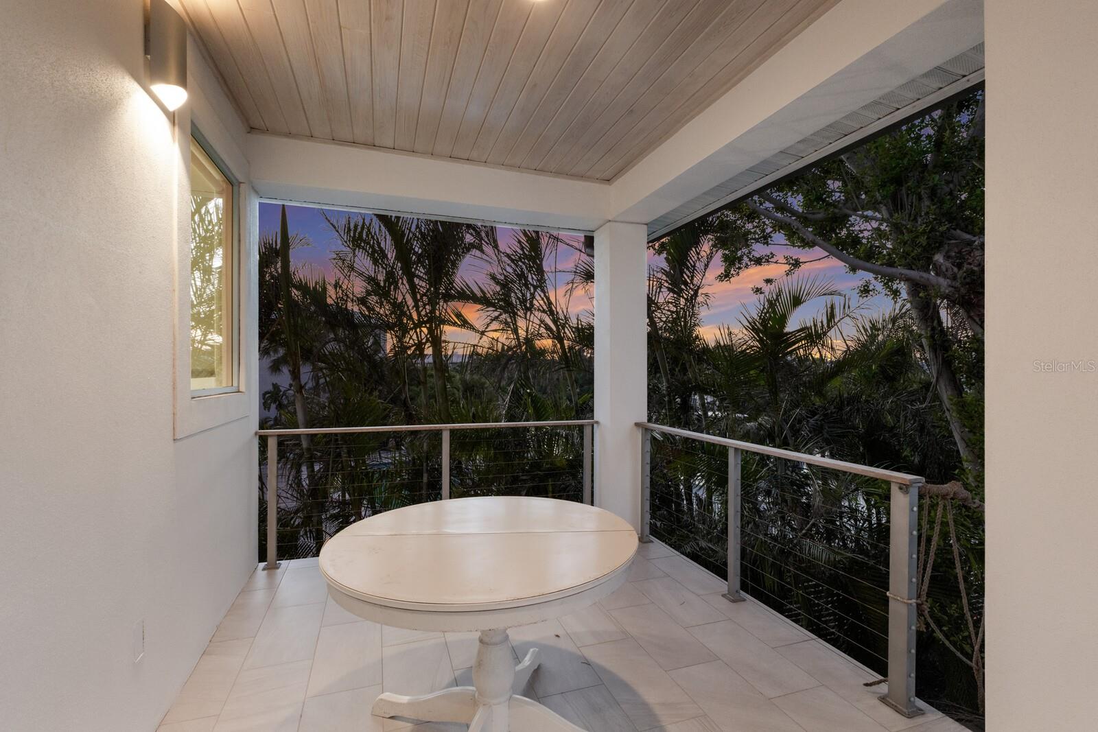 238 Island Cir Property Photo 43