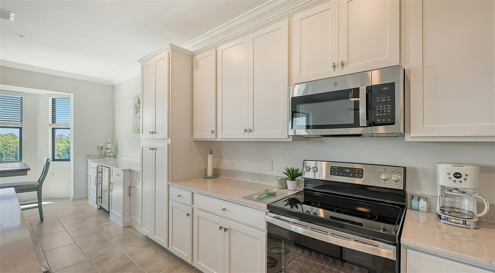 17902 Gawthrop Dr #402 Property Photo 15