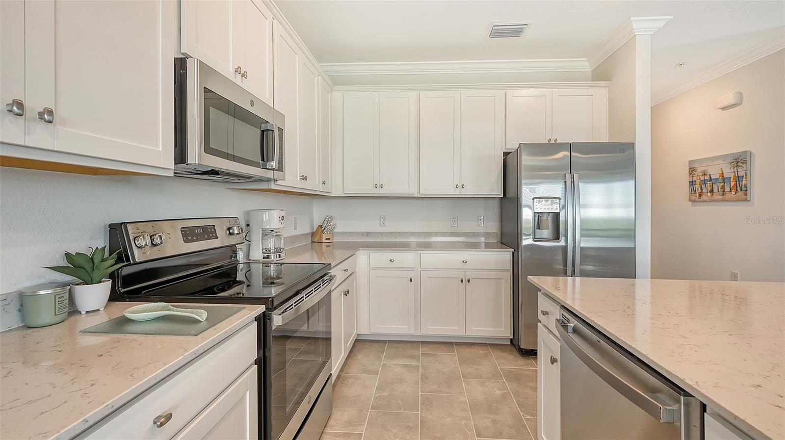 17902 Gawthrop Dr #402 Property Photo 17
