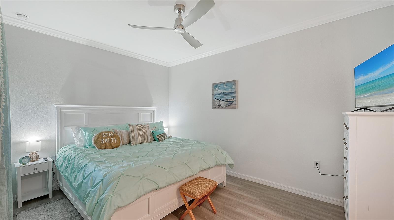 17902 Gawthrop Dr #402 Property Photo 21