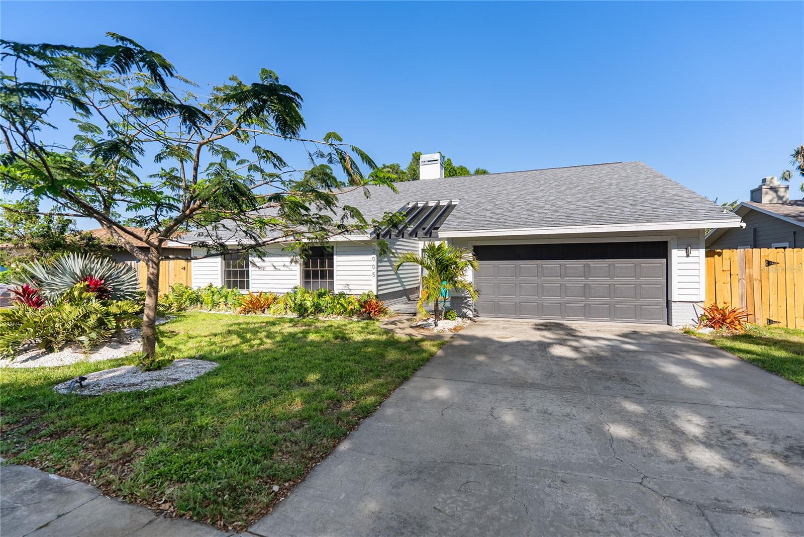 Manatee High Real Estate Listings Main Image