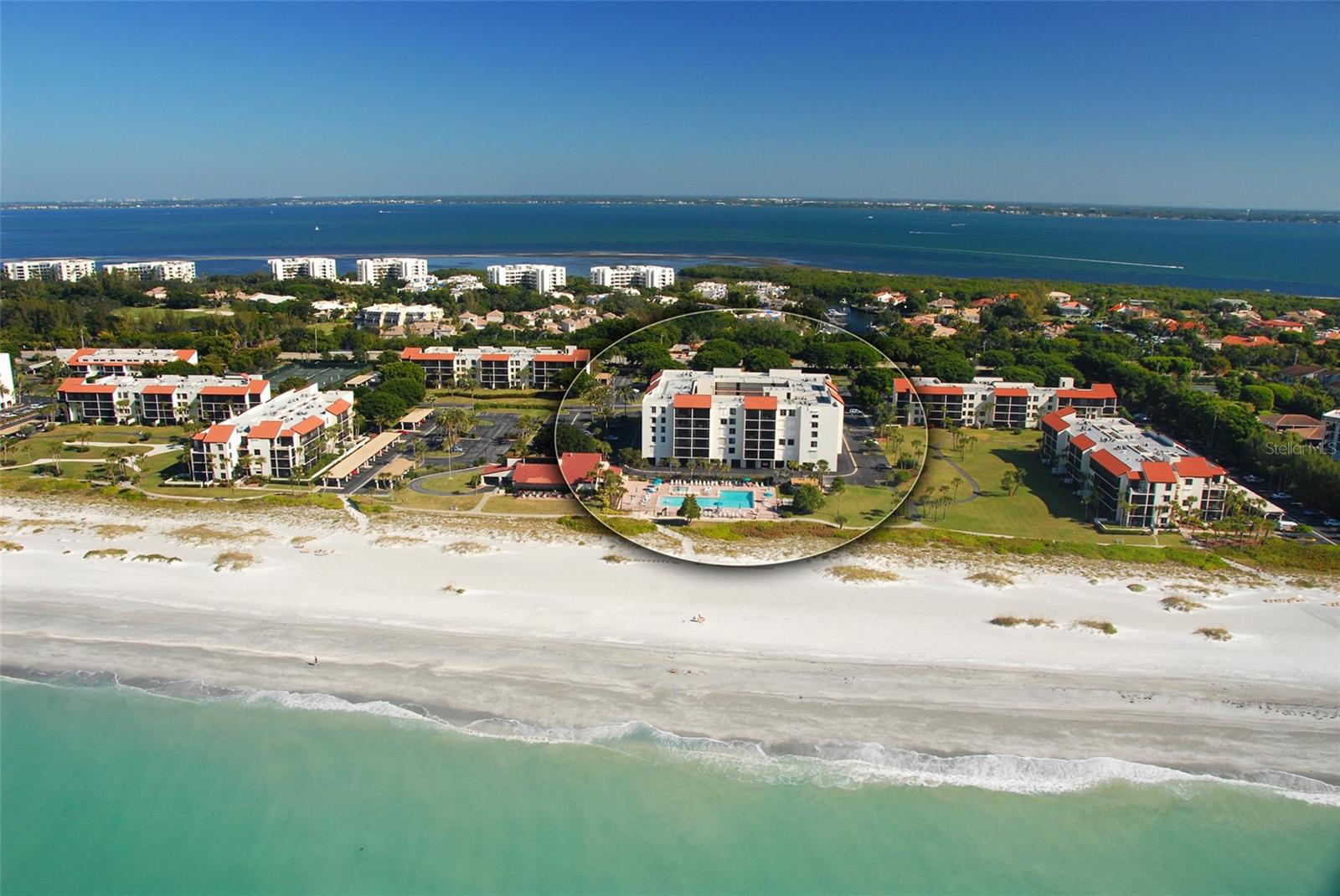 1945 Gulf Of Mexico Dr #m2-402 Property Photo