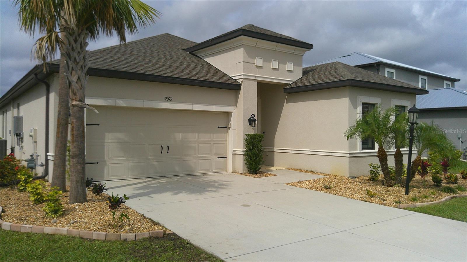34241 Real Estate Listings Main Image