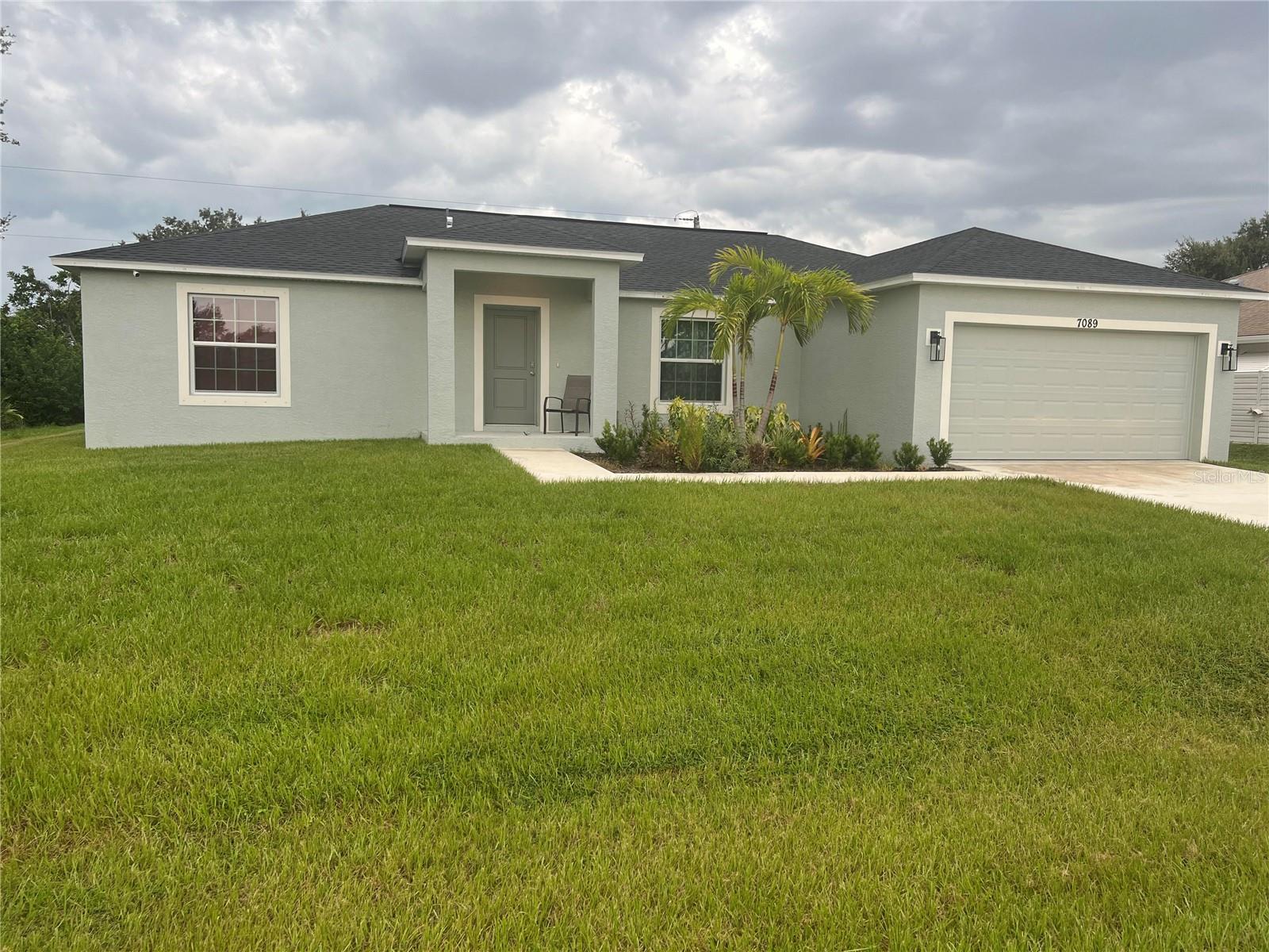 7089 Plantation St Property Photo