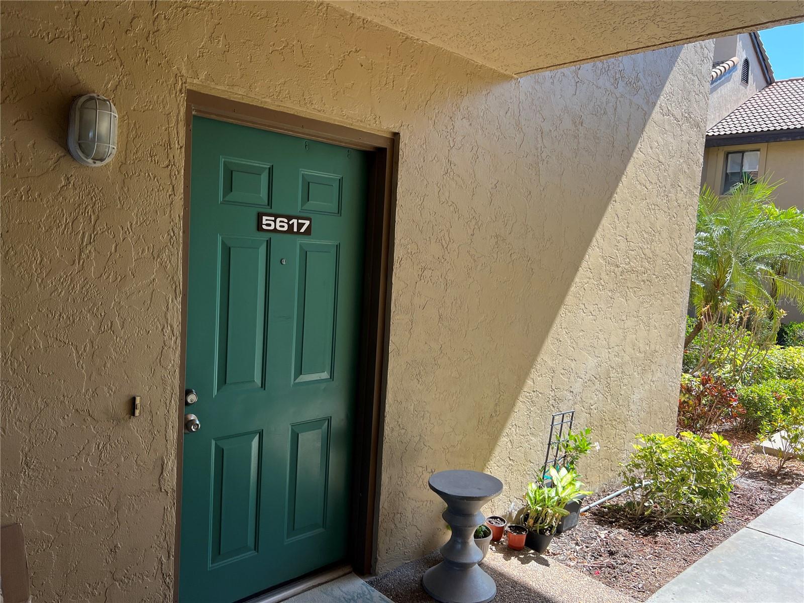 5617 Ashton Lake Dr #1 Property Photo
