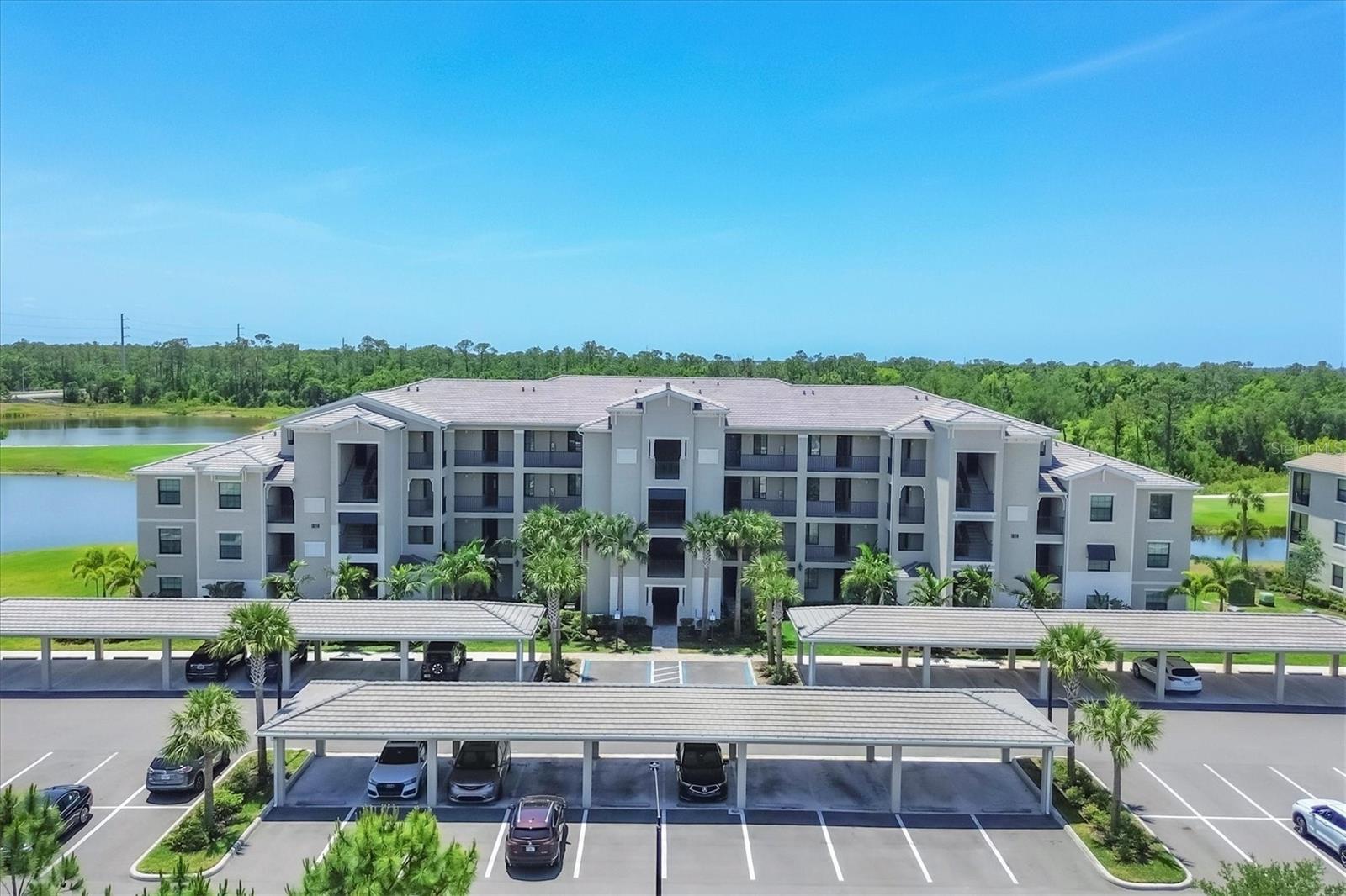 18114 Gawthrop Dr #405 Property Photo
