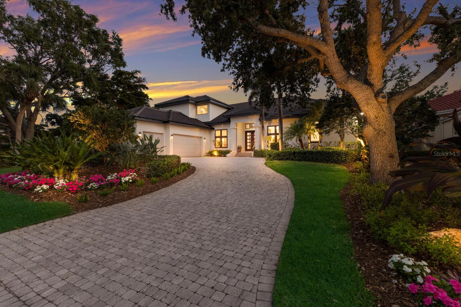 3302 Sabal Cove Ln Property Photo