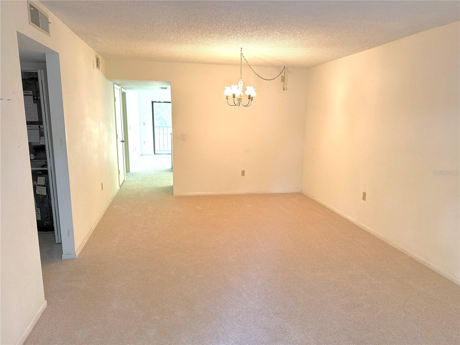 425 30th Ave W #c204 Property Photo 12
