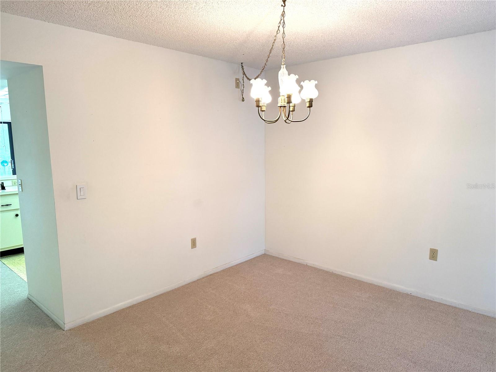 425 30th Ave W #c204 Property Photo 13