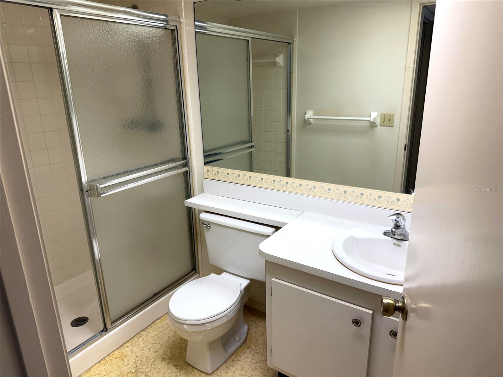 425 30th Ave W #c204 Property Photo 19