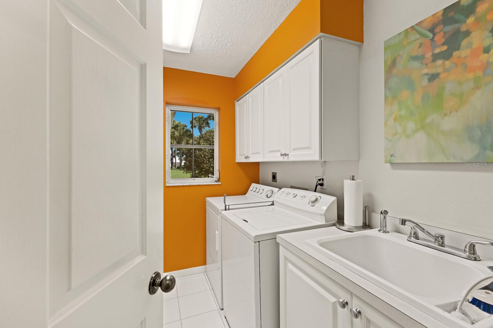 1447 Gleneagles Dr Property Photo 21