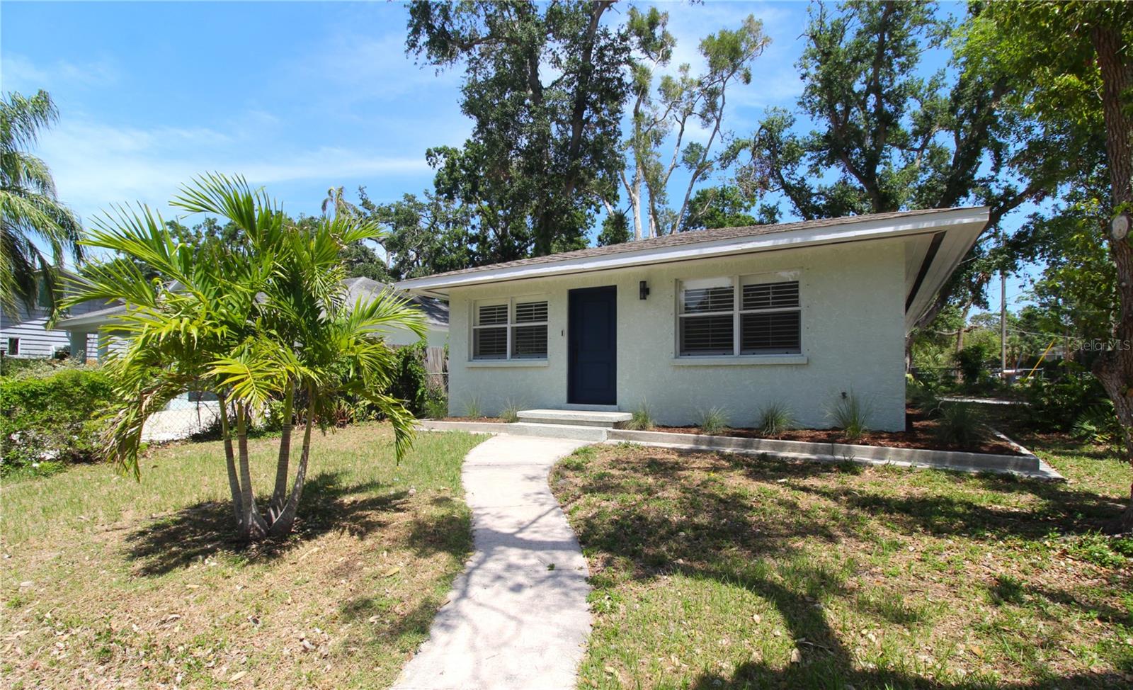 1802 Cocoanut Ave Property Photo 1