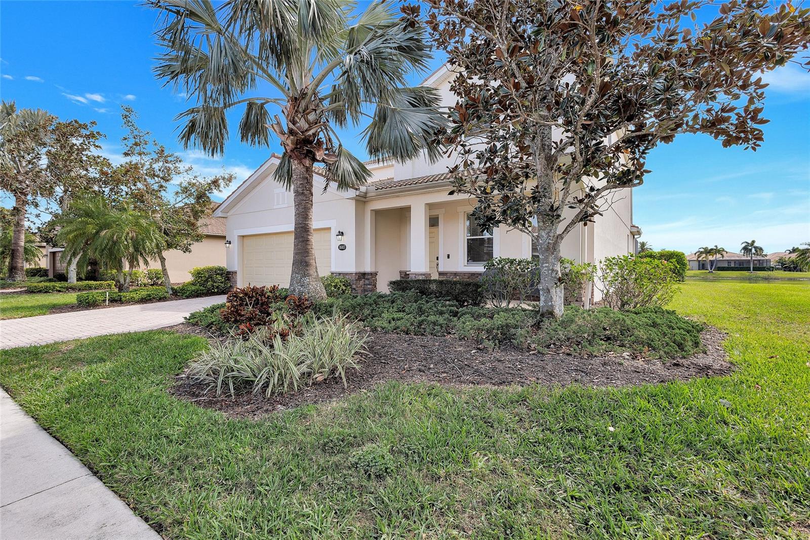 8603 River Preserve Dr Property Photo 4