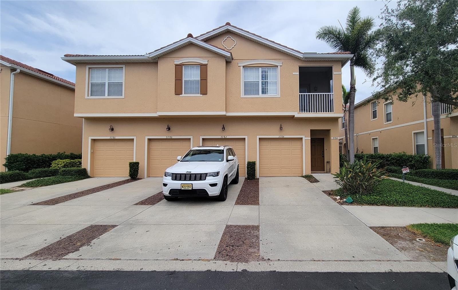 3784 PARKRIDGE CIR #22-203 Property Photo 1