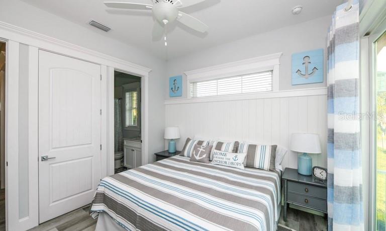 212 72nd Property Photo 17