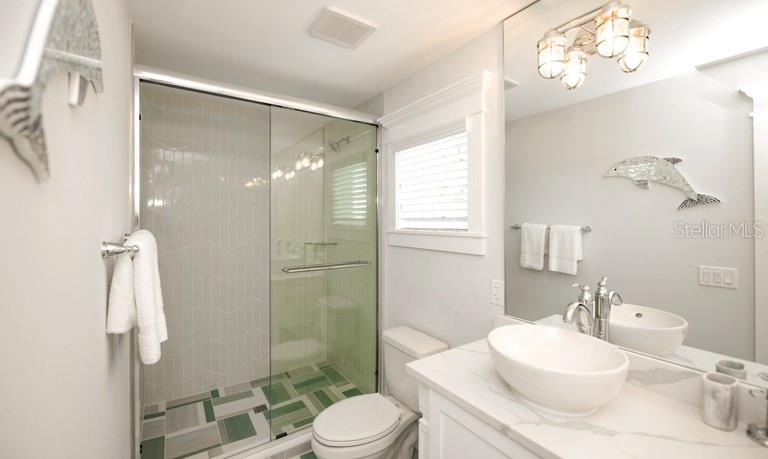 212 72nd Property Photo 21