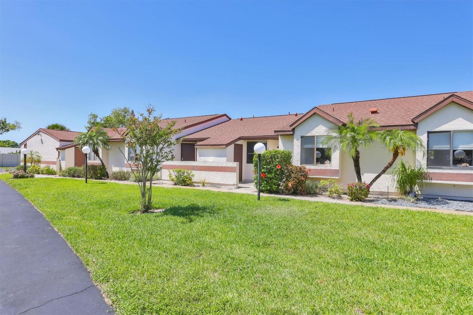 6010 36th Avenue Cir W #e Property Photo 1