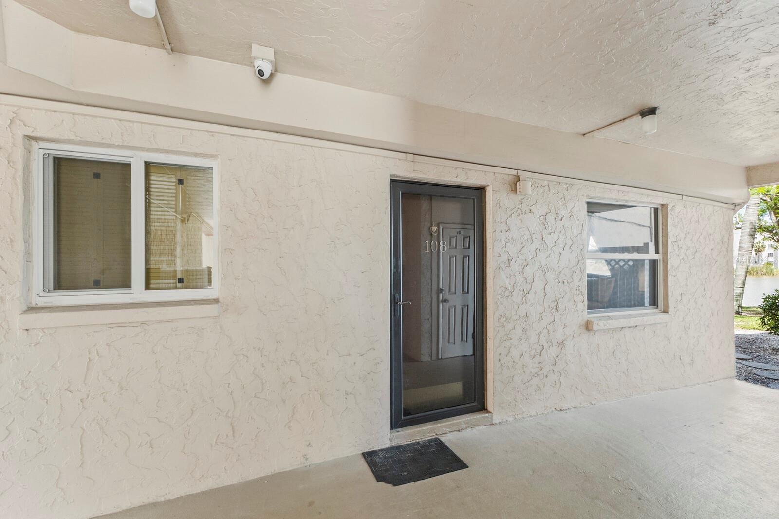 4015 Lake Bayshore Dr #108 Property Photo 3
