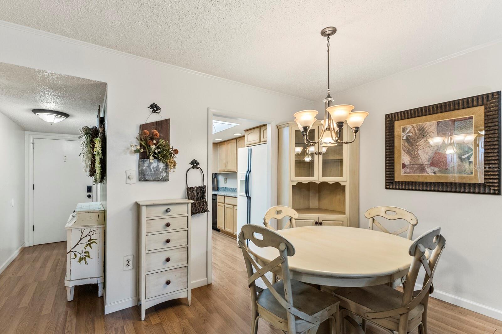 4015 Lake Bayshore Dr #108 Property Photo 6