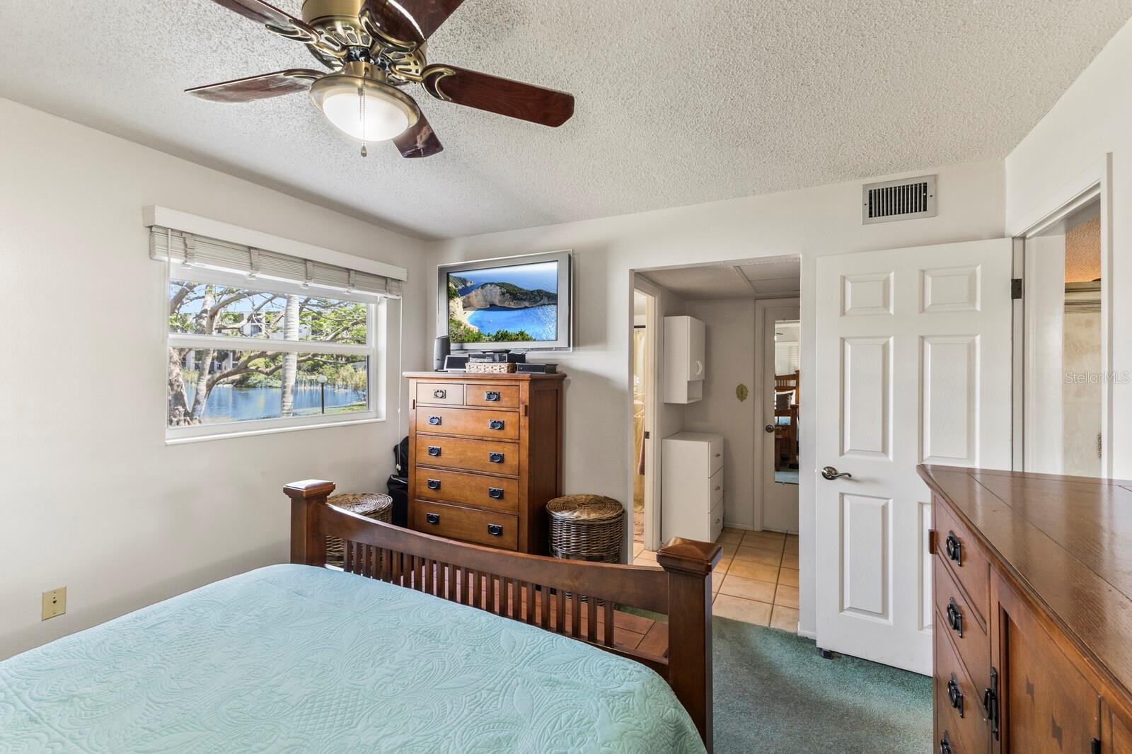 4015 Lake Bayshore Dr #108 Property Photo 22