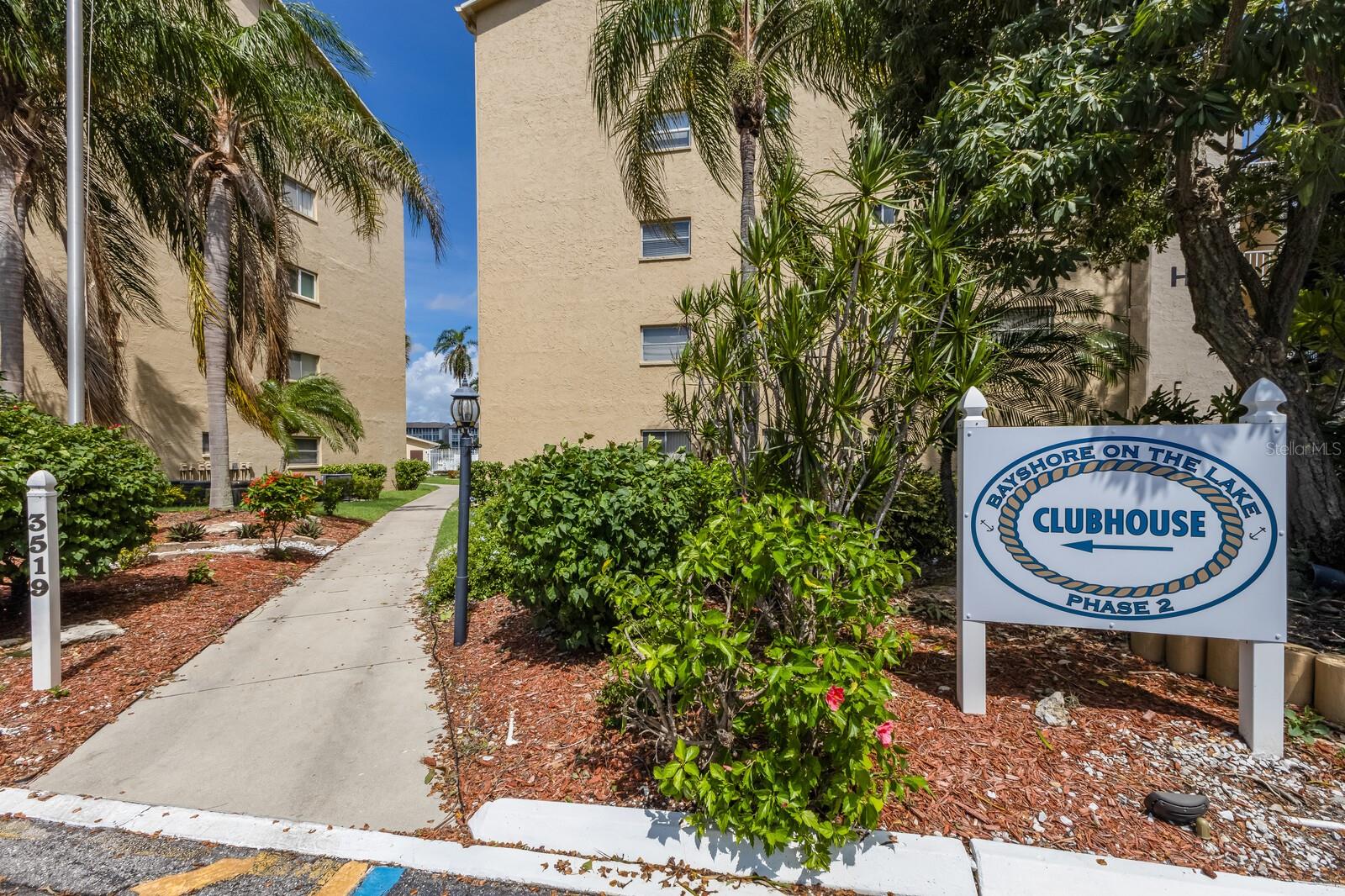 4015 Lake Bayshore Dr #108 Property Photo 28