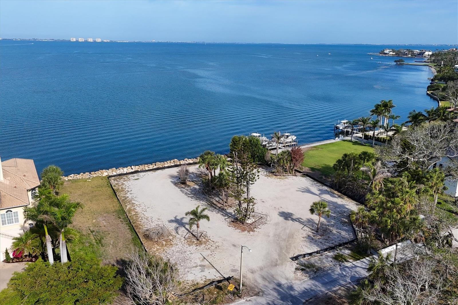 603 Indian Beach Ln Property Photo 18