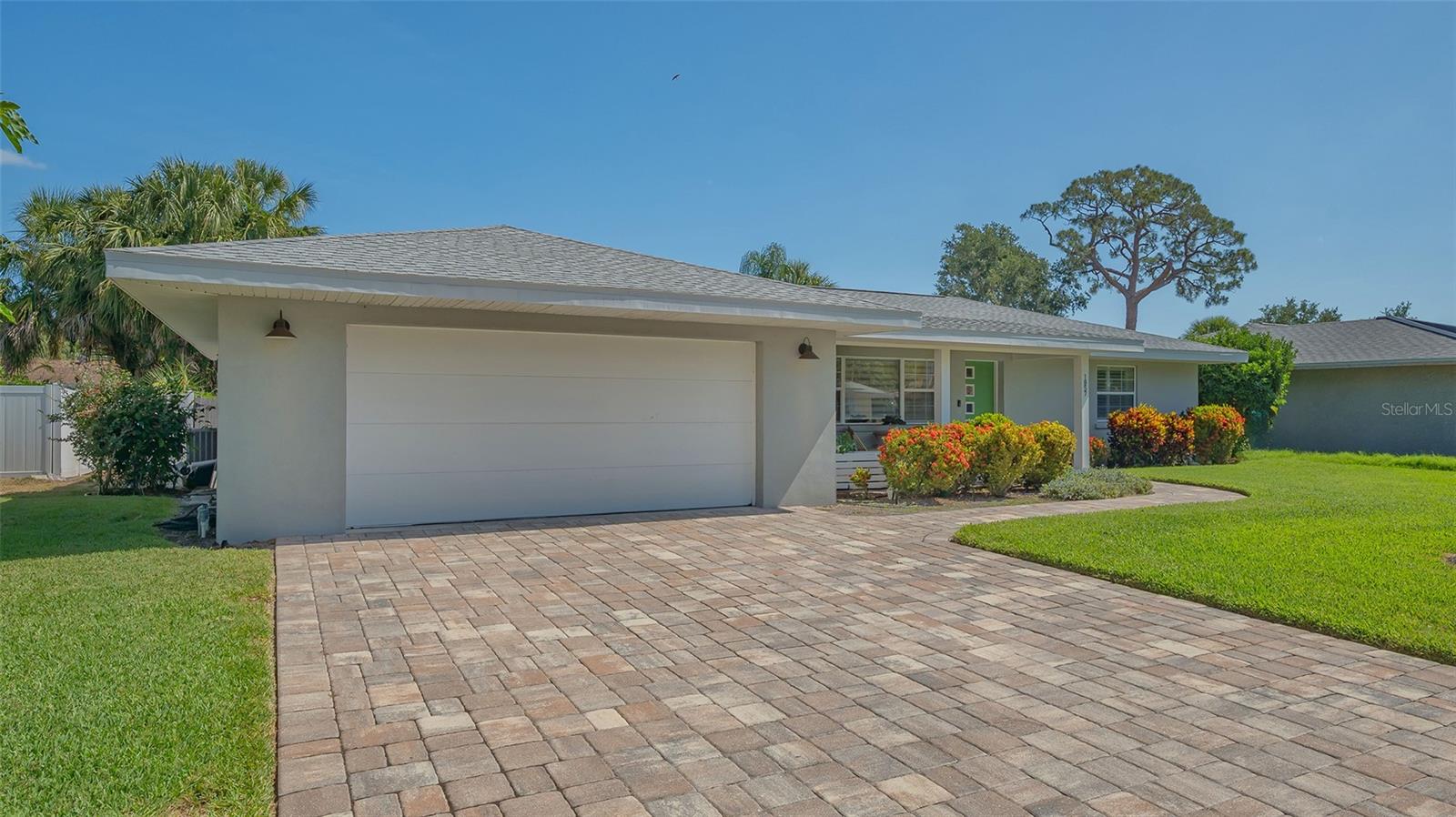 1857 Jasmine Dr Property Photo