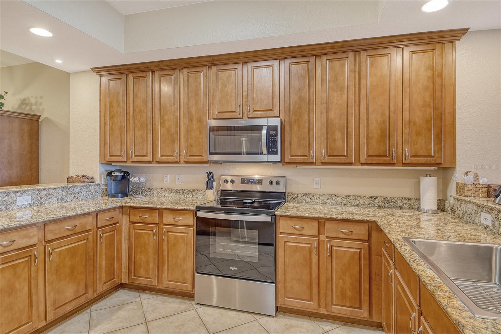5100 Jessie Harbor Dr #504 Property Photo 23