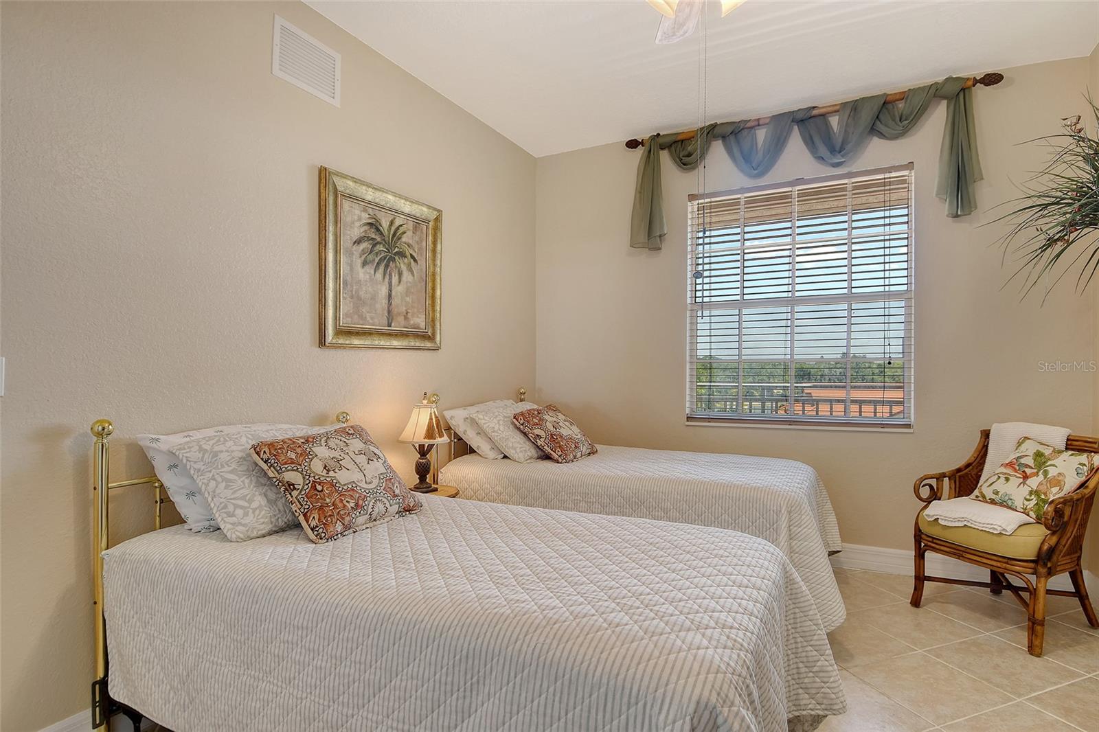 5100 Jessie Harbor Dr #504 Property Photo 38
