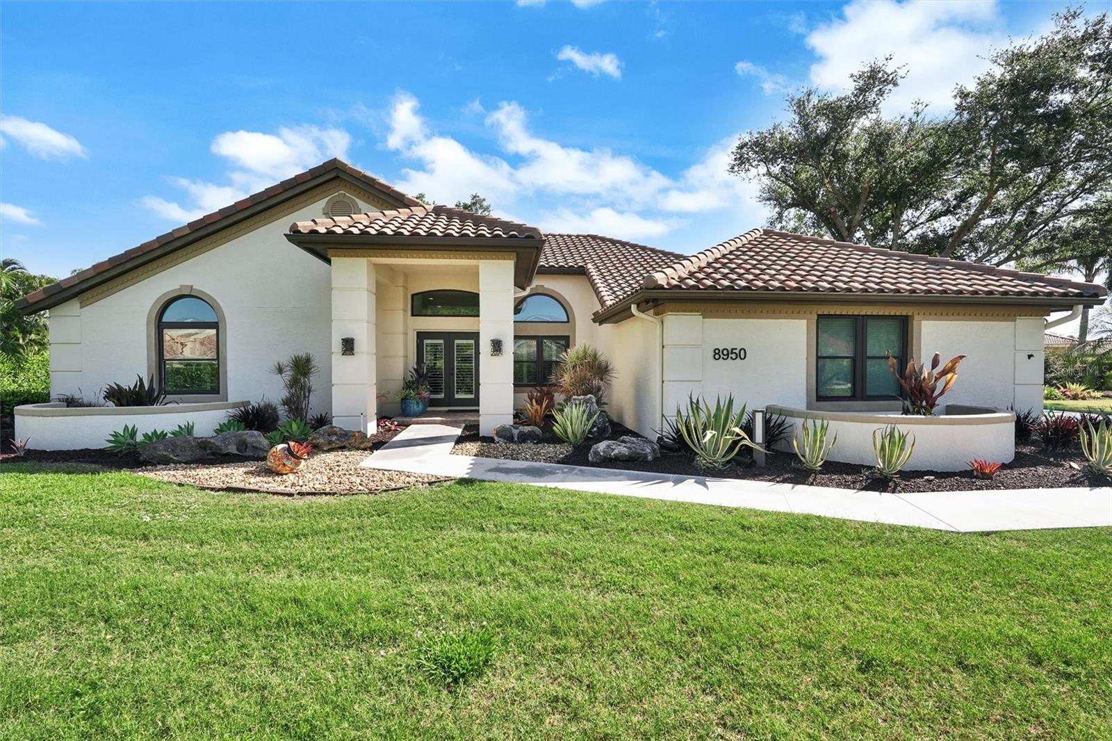 8950 MISTY CREEK DR