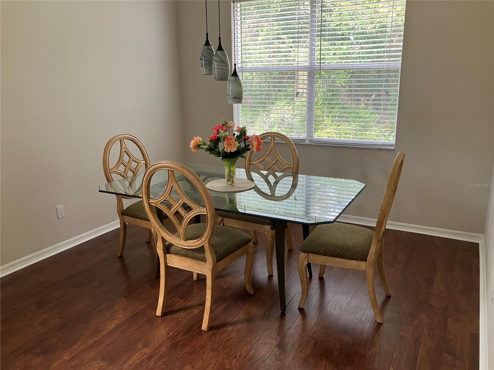 A4651645 Property Photo 10