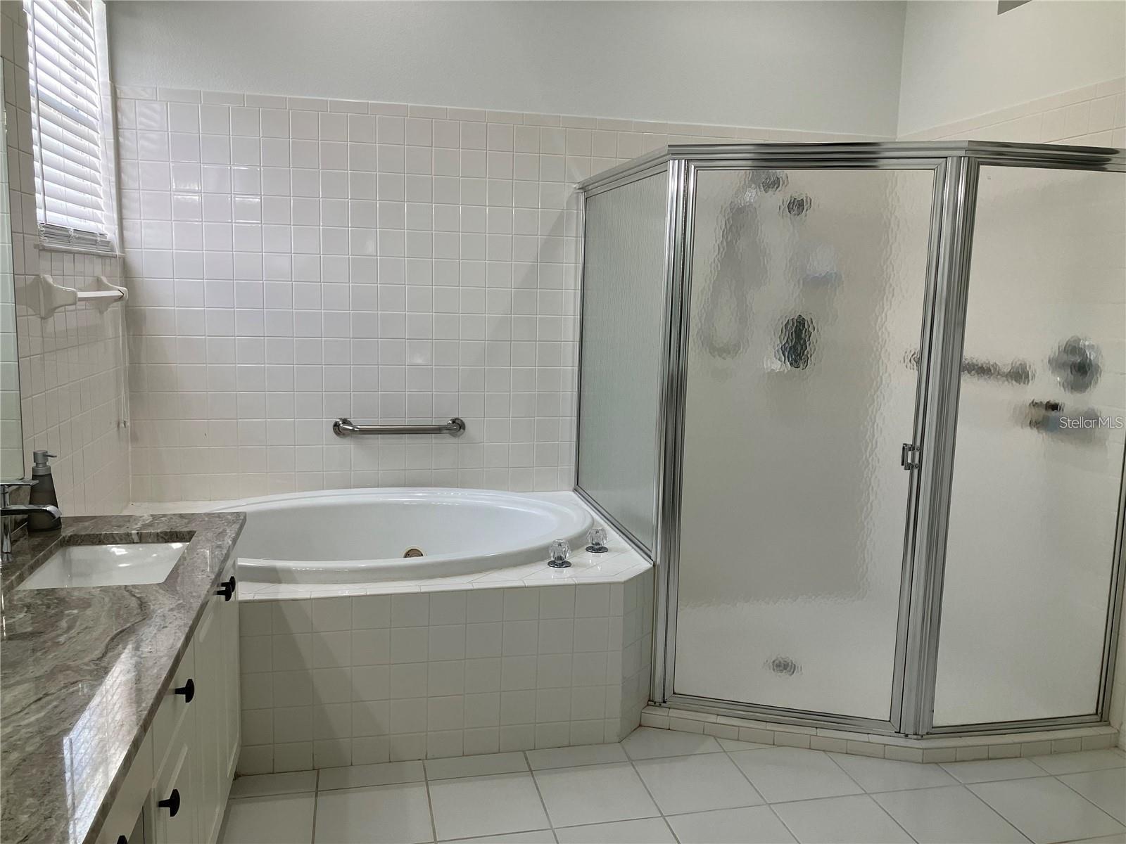 A4651645 Property Photo 15