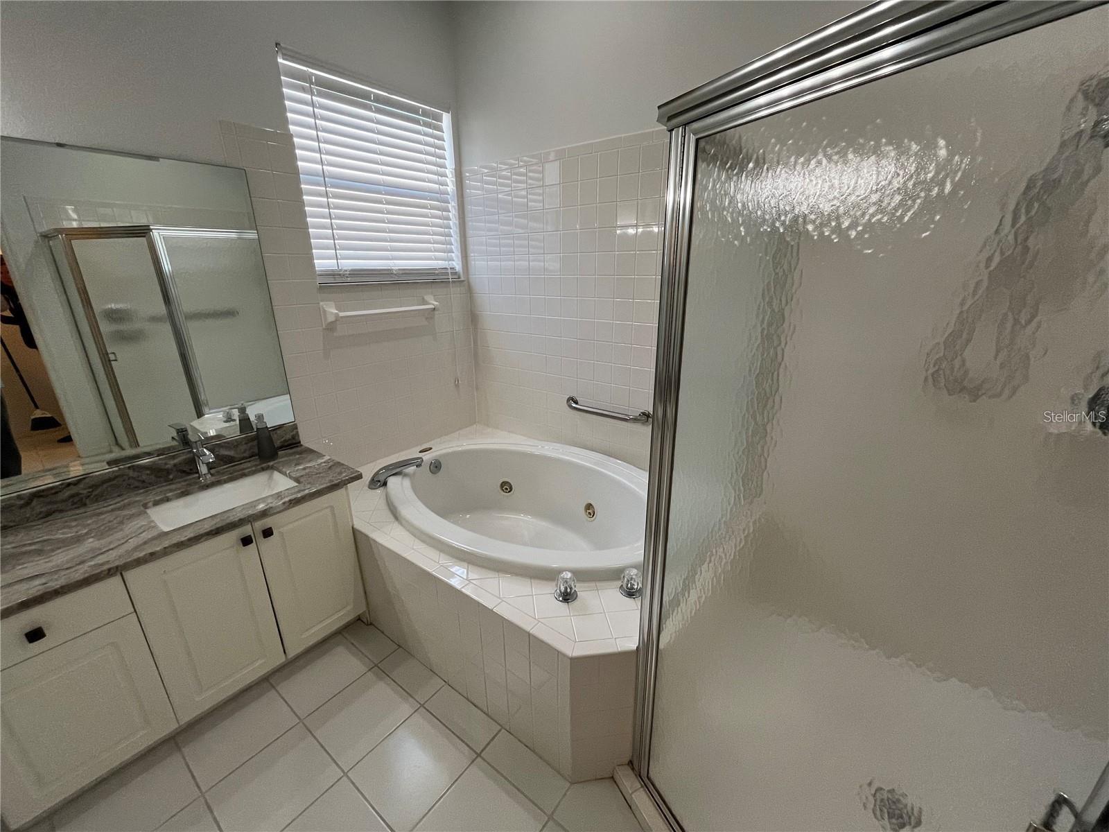 A4651645 Property Photo 16