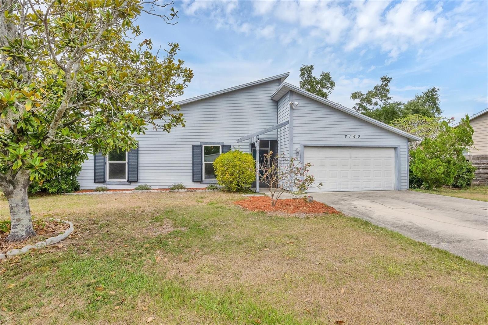 8160 Glenbrooke Ct Property Photo 1